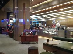 -星巴克臻选(上海虹桥新天地三店)