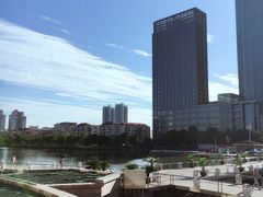 -天塔旋转餐厅