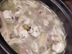 -同仁四季椰子鸡(海岸城天利店)