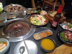 -韩烧牛中牛·甄选黑牛烤肉(黑金店)