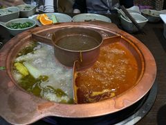 -滇釜火锅·能喝汤的火锅(车公庄店)