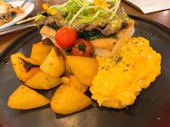 特制牛排佛卡夏早午餐-UPPER KITCHEN(延安路店)