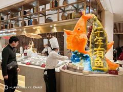 -雍和会海鲜姿造自助(湖东路店)