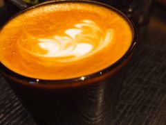 -wineapp葡萄酒餐吧(外滩金融中心店)