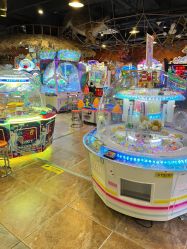 点击看大图 -卡通尼·Safari非洲探索乐园·生日会(金桥国际商业广场店)