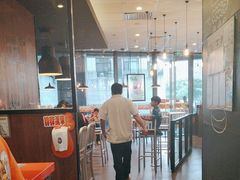 -汉堡王(华润五彩城店)