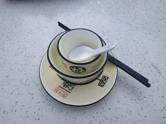 -墨脱石锅椰子鸡•香草鸭•东山羊(大东海店)