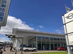 -南充通源宝马4S店(高坪店)