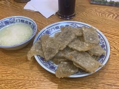 老北京炸灌肠-门框胡同百年卤煮(新街口店)