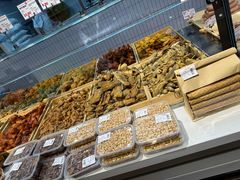 -华冠折扣超市(长阳店)