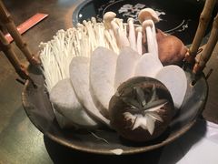 -左庭右院鲜牛肉火锅(新梅广场店)