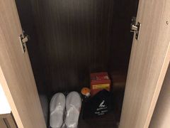 -潮岸酒店(广州琶洲会展广州塔店)