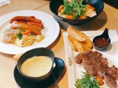 -LENBACH兰巴赫西餐啤酒坊(大连东港店)