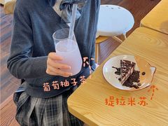 -豆柴町-柴犬主题狗咖(红鼎国际C座店)
