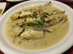 -卢家湾大酒店(诸暨店)