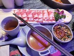 -热火朝天鲜切牛肉火锅(南强街巷店)