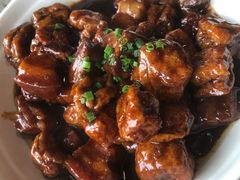 油豆腐红烧肉-东滩湿地公园观海楼餐厅