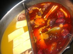 台式麻辣锅-湊湊火锅·茶憩(新中关购物中心店)