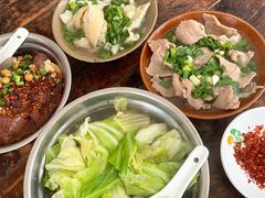 -周记翘脚牛肉