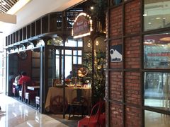 -玛格萝妮(汇智国际商业中心店)