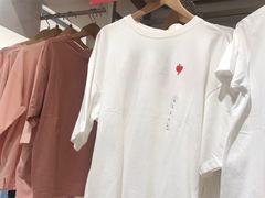 -优衣库(广州天河领展广场店)