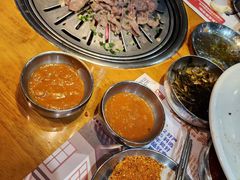 -老炉家木炭烤肉(长江国际店)