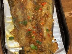 茄子-老东镇啤酒屋海鲜加工·蒸汽海鲜·海鲜烧烤(台东店)