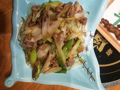 -娜仁图雅蒙古美食村(33小镇店)