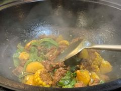 豆角土豆炖排骨-妈妈家铁锅炖(景诚园综合楼店)