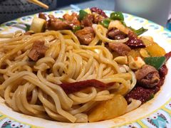 -楼兰古丽·新疆拌面·清真(华阳城店)