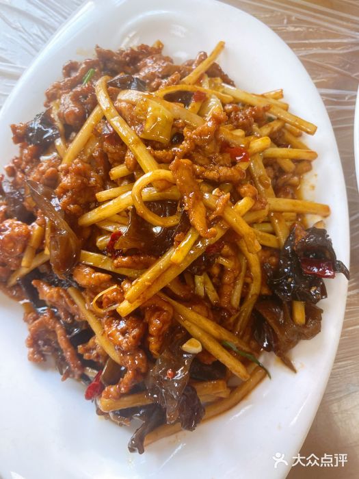 西大酒店鱼香肉丝图片