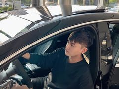 -天津波士信达奔驰4S店(卫津南路店)