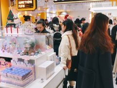 -泡泡玛特POPMART(上海环球港店)