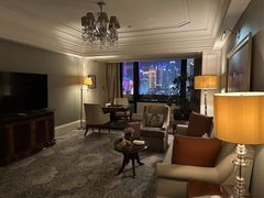 -Salon de Ville浦江汇(上海外滩华尔道夫酒店店)