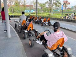 -季高兔窝窝亲子园(上海薰衣草公园店)