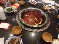 -重庆风光老灶火锅城(同德广场店)