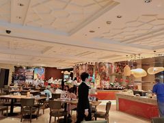 -咖啡苑自助餐厅·中国大饭店