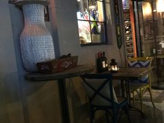 -SISTERS BAR RESTAURANT川意酒馆(嘉善老市H楼店)