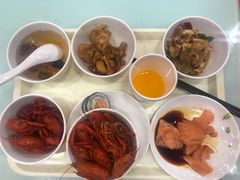 -碧中海汤泉汗蒸酒店