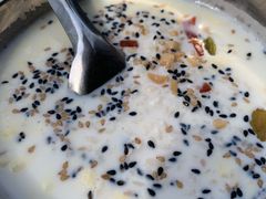 -白翔甜食店