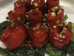 -泉畔人家·老济南经典鲁菜(大明湖店)