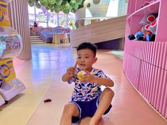 -水桶王国主题餐厅·聚会·生日派对·亲子活动·家庭套餐(亚龙湾希尔顿店)