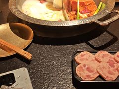 -晓宇重庆火锅(西安荟聚店)