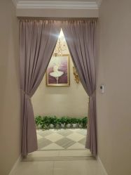 -蕾蕾美颜美容美体