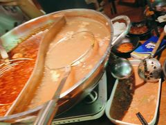 -天成·潮州牛肉脆肉鱼生蚝自助火锅