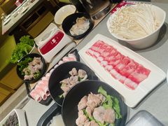 -海底捞火锅(让胡路万达店)