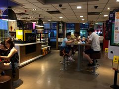 -麦当劳(东急新天地店)