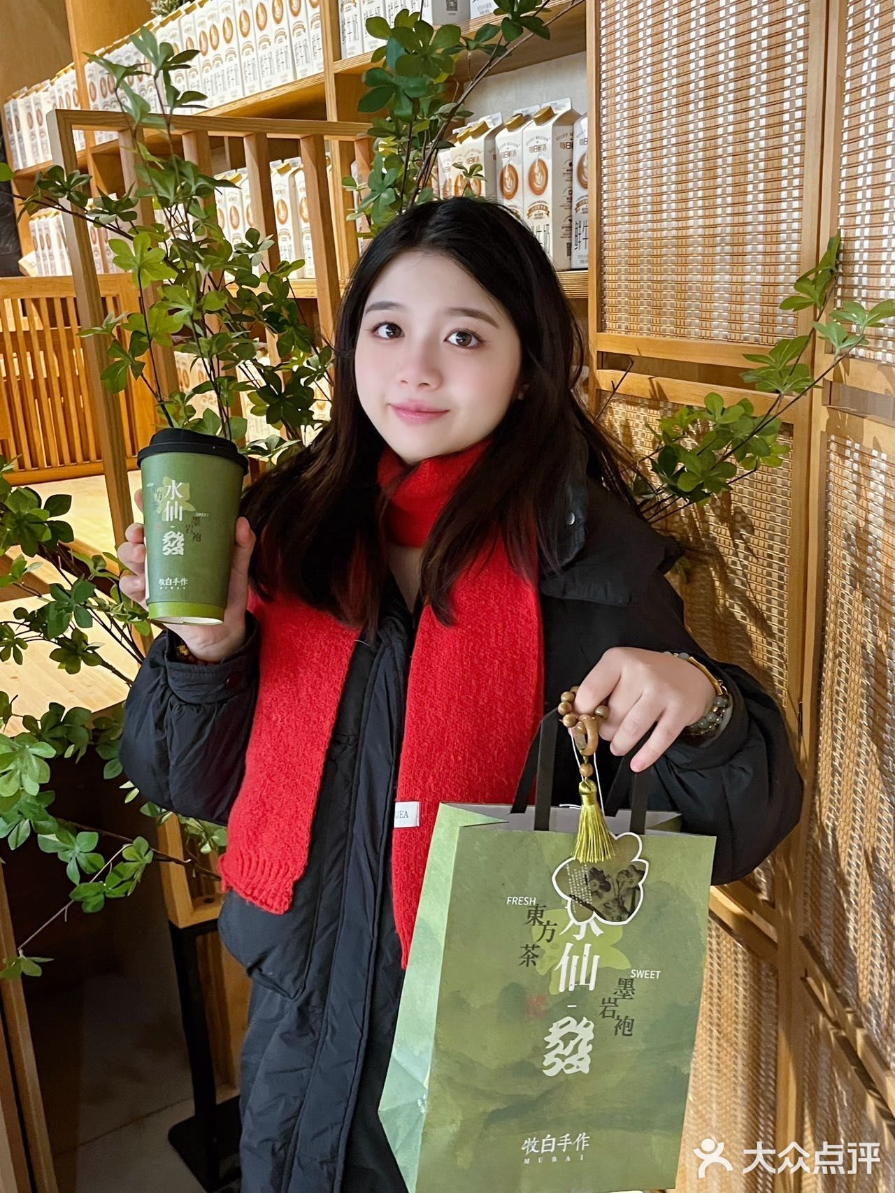 被这一口国风鲜到了！牧白新品都给我去冲！