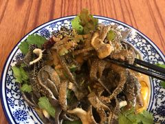 -东兴寒舍老北京炸酱面(三里河路店)