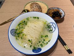 -新万鑫银丝面·非遗无锡味(惠山古镇店)